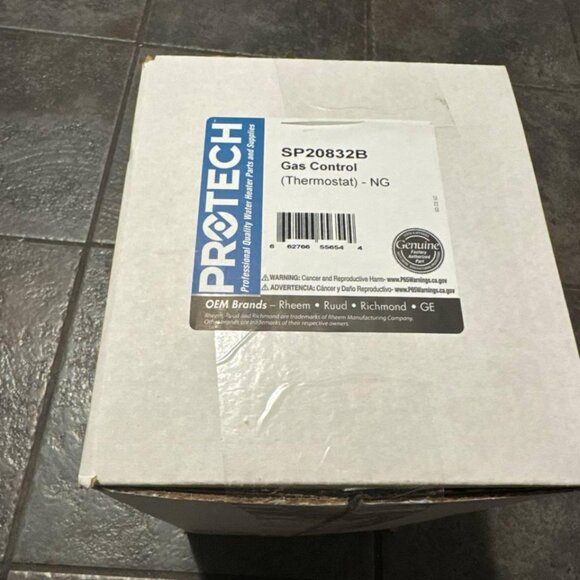 Rheem SP20832B Gas Control BRAND NEW SEALED - Picture 1 of 2